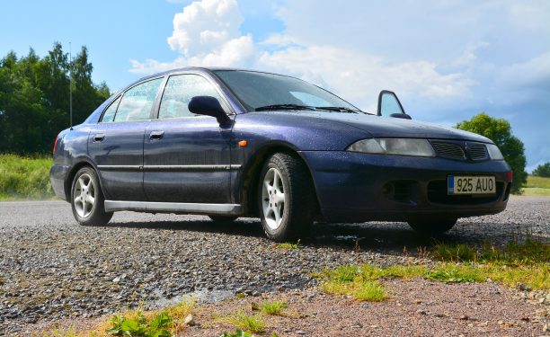 Mitsubishi carisma 1997